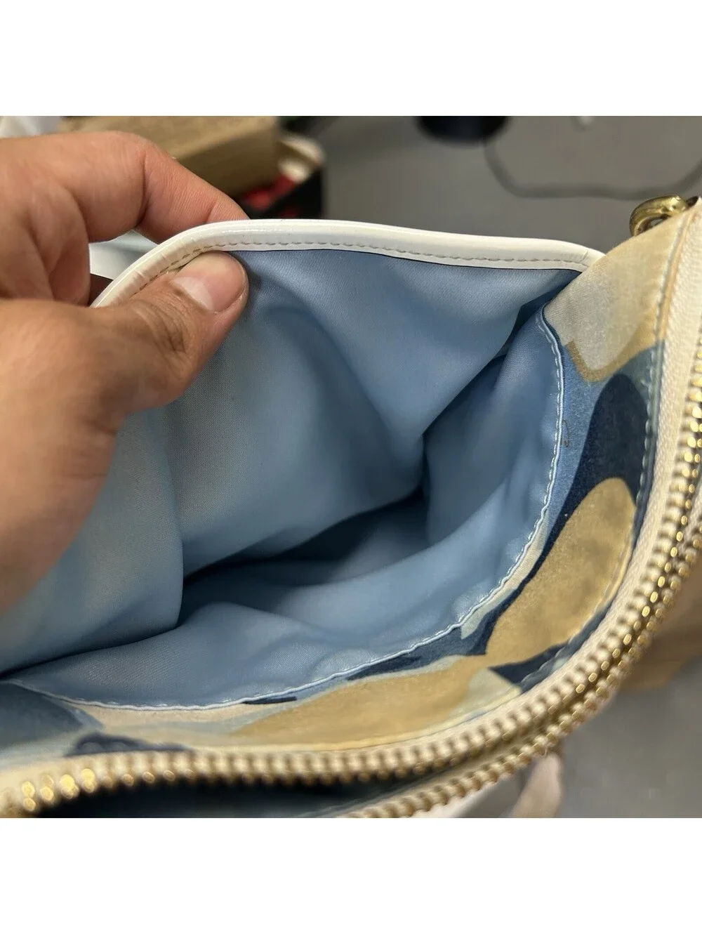 Coach Poppy Op Art Crossbody Swingpack Bag Women Blue Cream Monogram